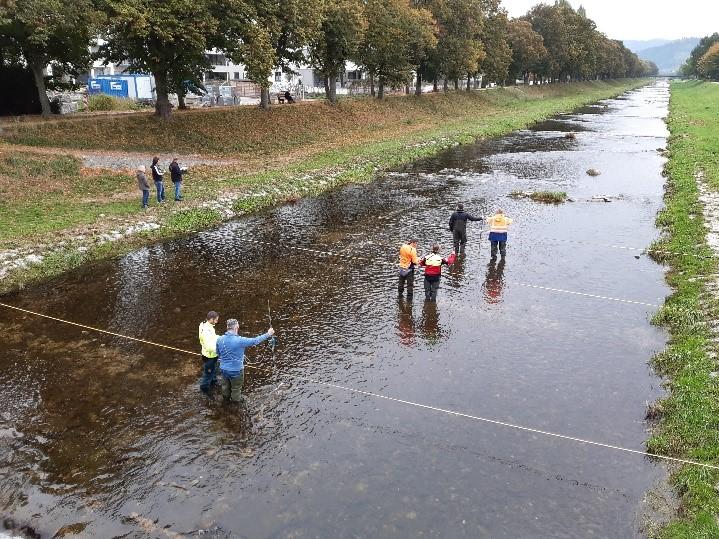 Abflussmesstrupps in der Rench