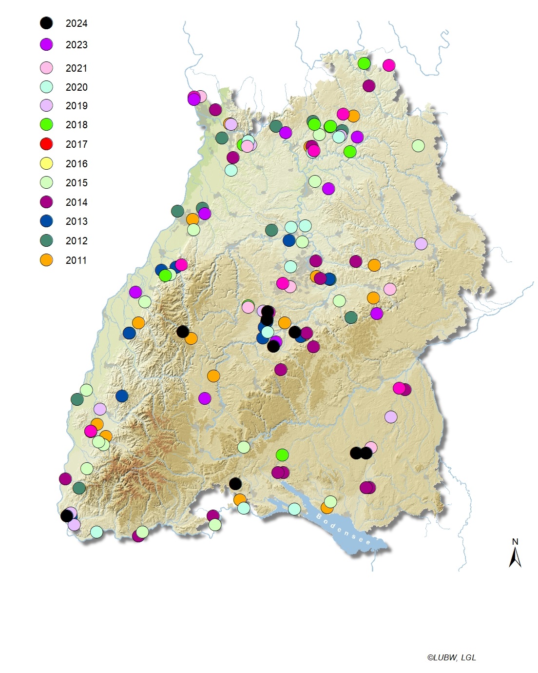  Karte Baden-Württembergs, die die Projektförderungen 2011 bis 2014 als farbige Kreise darstellt