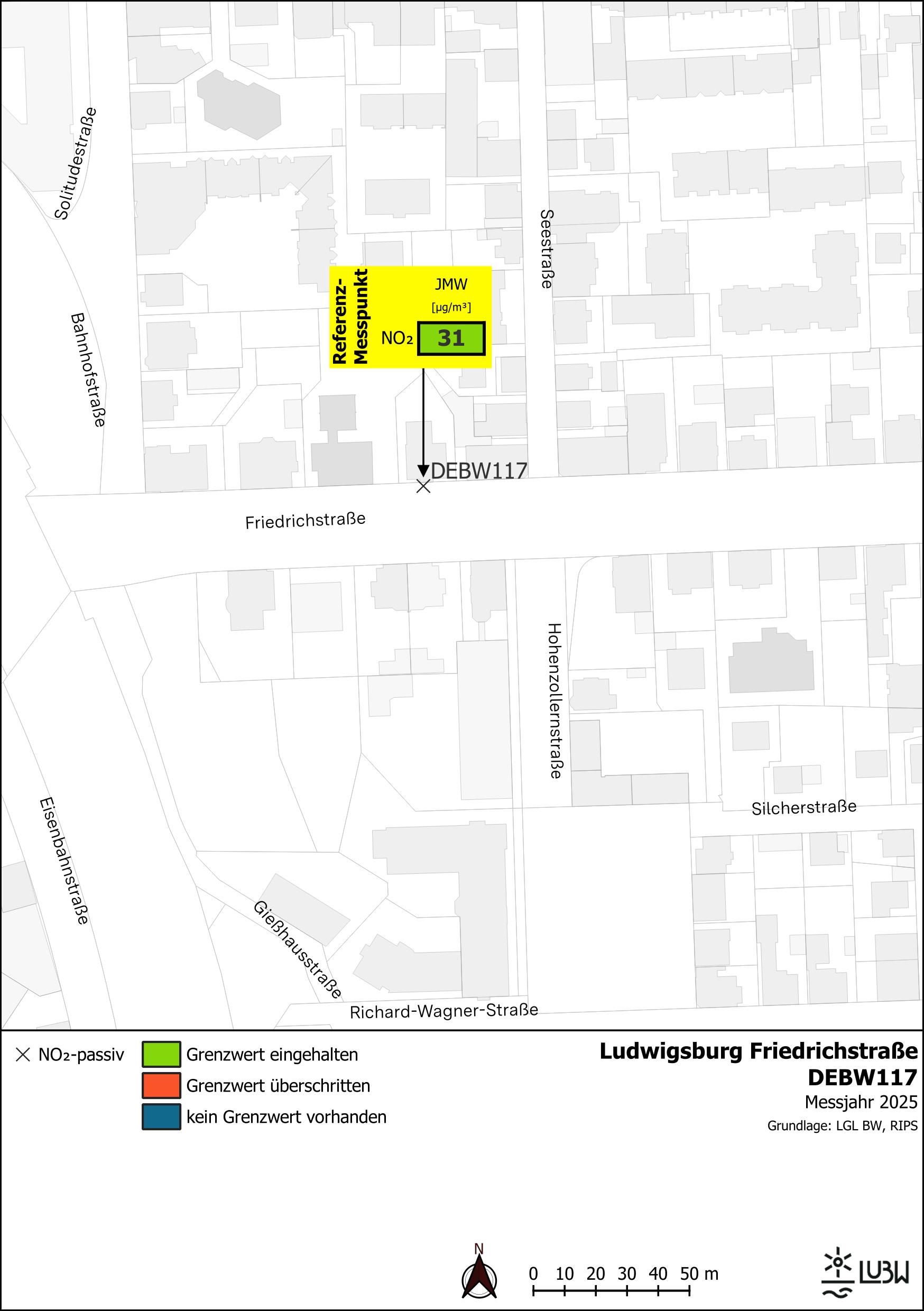 Kartenausschnitt, der die Lage der Messstelle Ludwigsburg Friedrichstraße (Referenzmesspunkt) zeigt. Dargestellt ist zudem das Ergebnis (Jahresmittelwert 2025) der gemessenen Stickstoffdioxidbelastung.