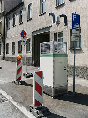 Messcontainer zur Überwachung der Luftqualität der LUBW in der Schlossstraße in Ludwigsburg.