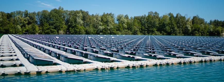  Schwimmende Photovoltaik-Anlage im Kieswerk Maiwald in Renchen