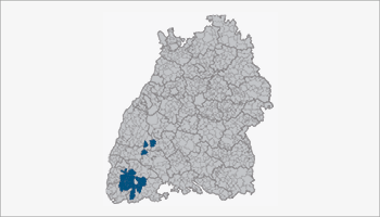 Teaser, der eine Karte von Baden-Württemberg vor hellgrauem Hintergrund zeigt. In der Karte sind die ausgewiesenen Radonvorsorgegebiete in blau hervorgehoben.